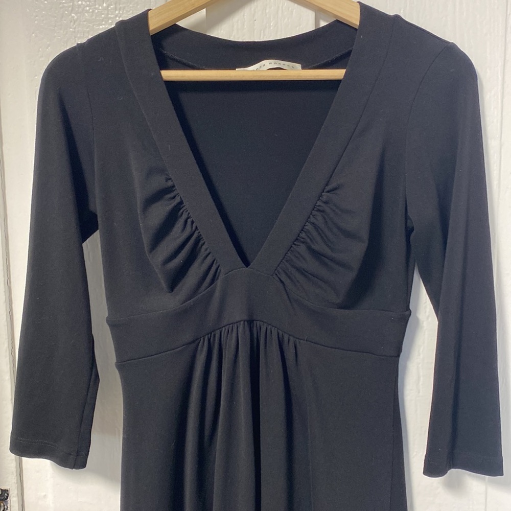 Susana Monaco Black Plunging neckline black stretch dress 3/4 length sleeves - Picture 2 of 8